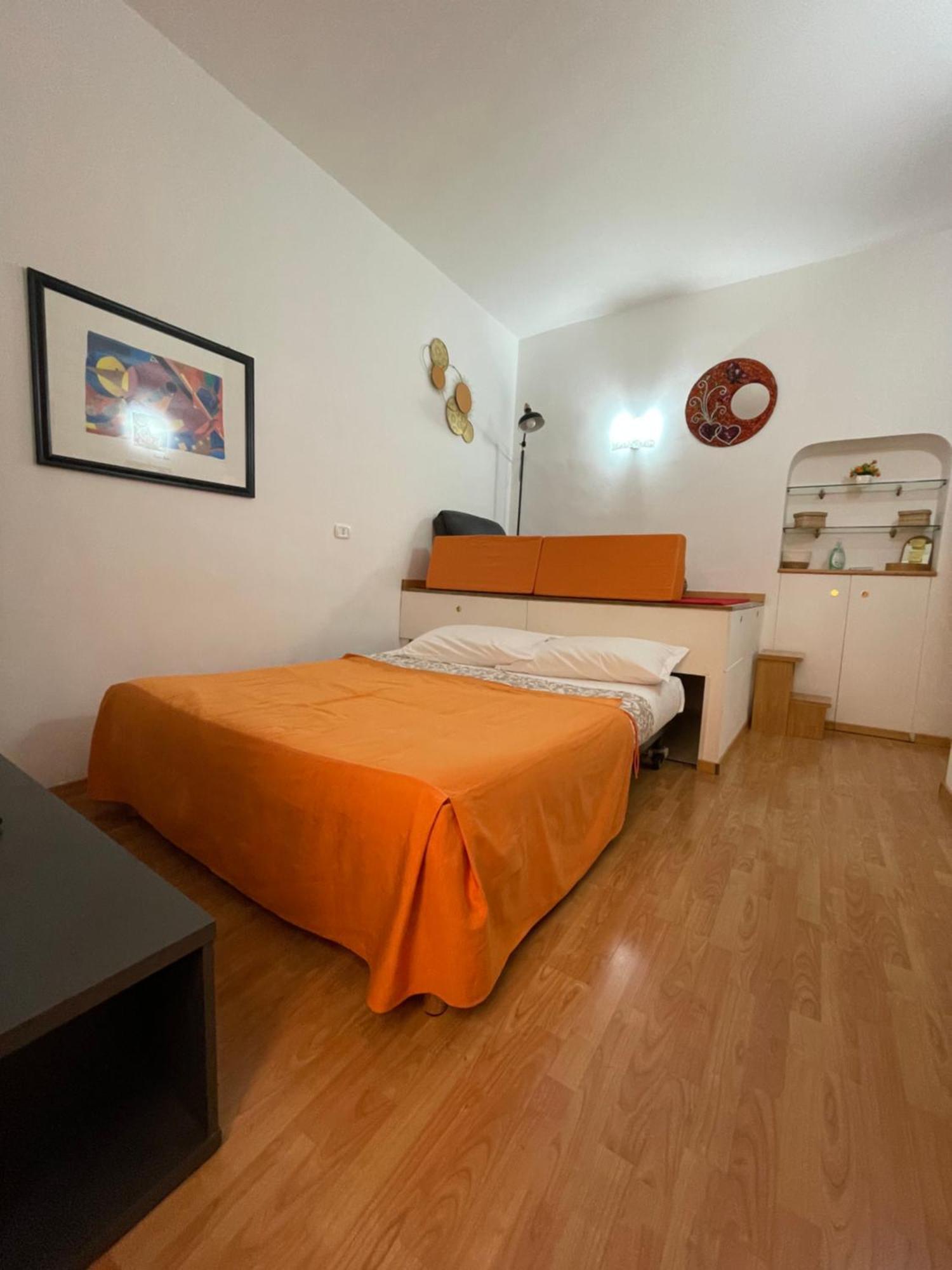 דירות רומא Loft Centro מראה חיצוני תמונה